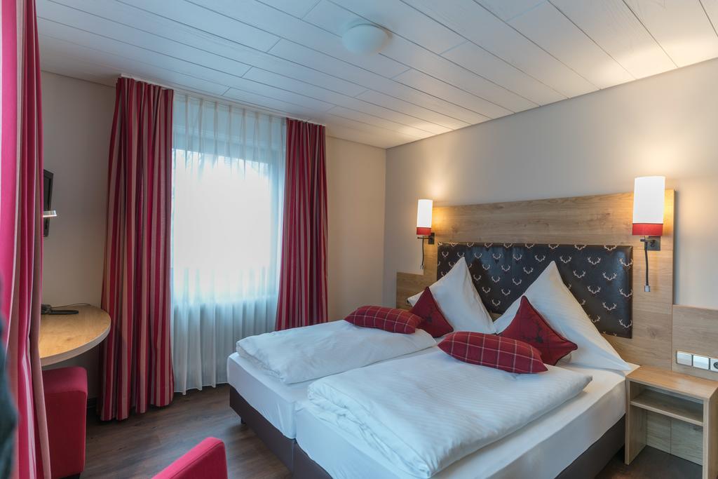 Hotel Hirsch Kehl Экстерьер фото