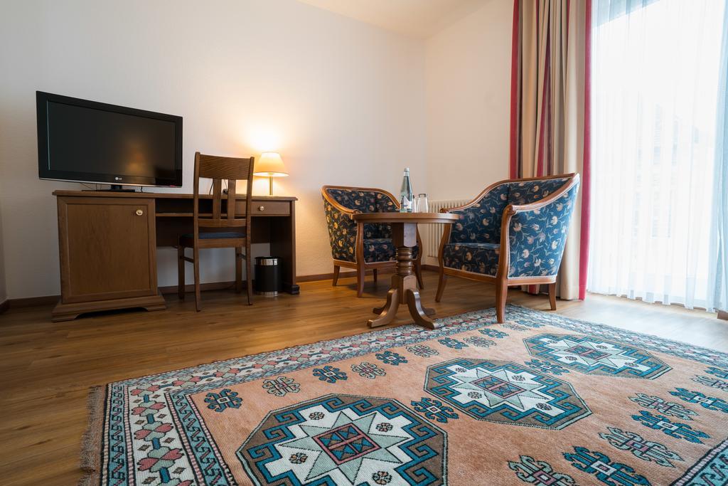 Hotel Hirsch Kehl Экстерьер фото